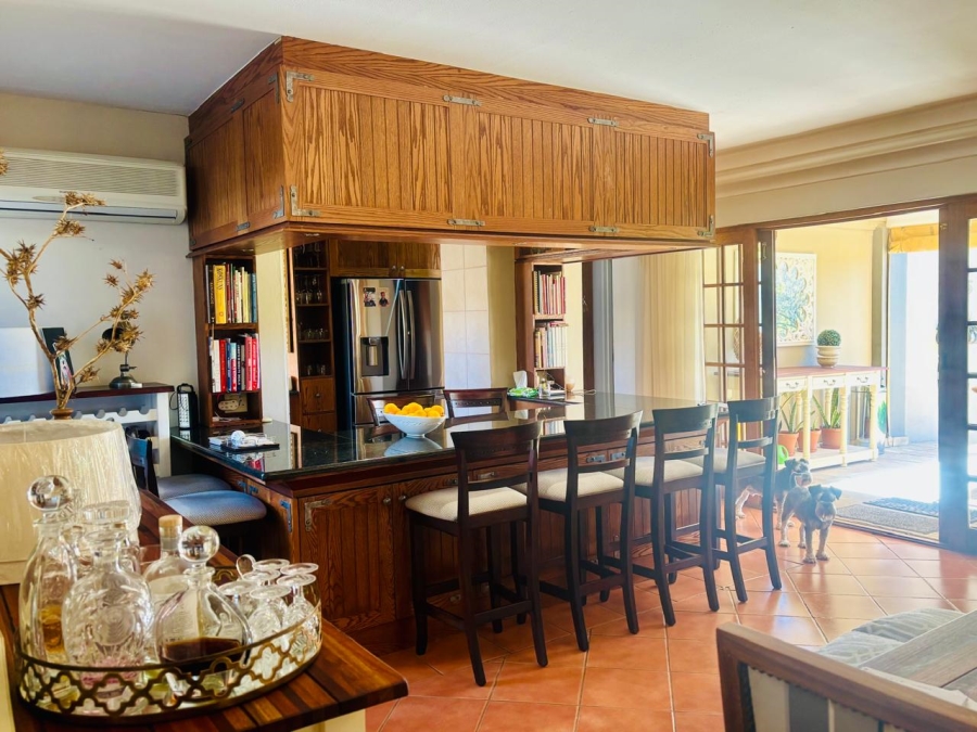4 Bedroom Property for Sale in Riviera Glen Security Estate Free State